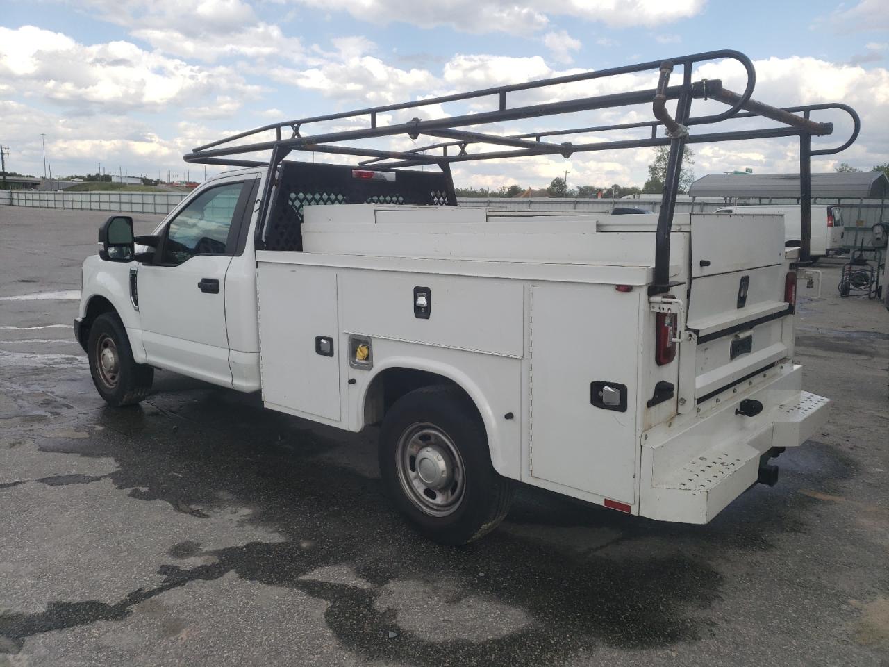 1FDBF3A67KED19568 FORD F350 2019