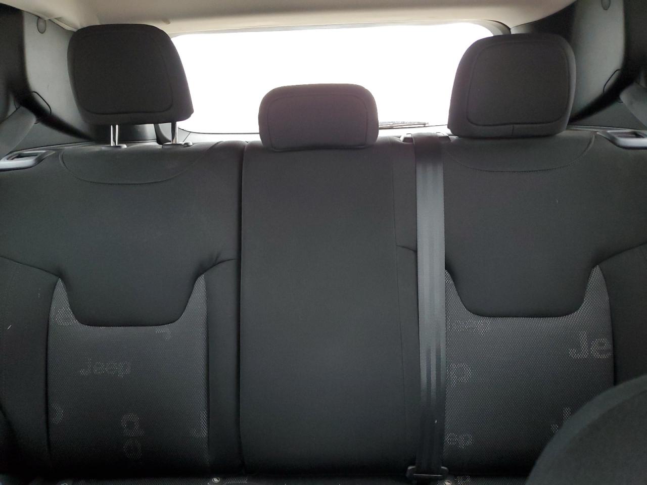 ZACCJABB3HPG33502 2017 Jeep Renegade Latitude