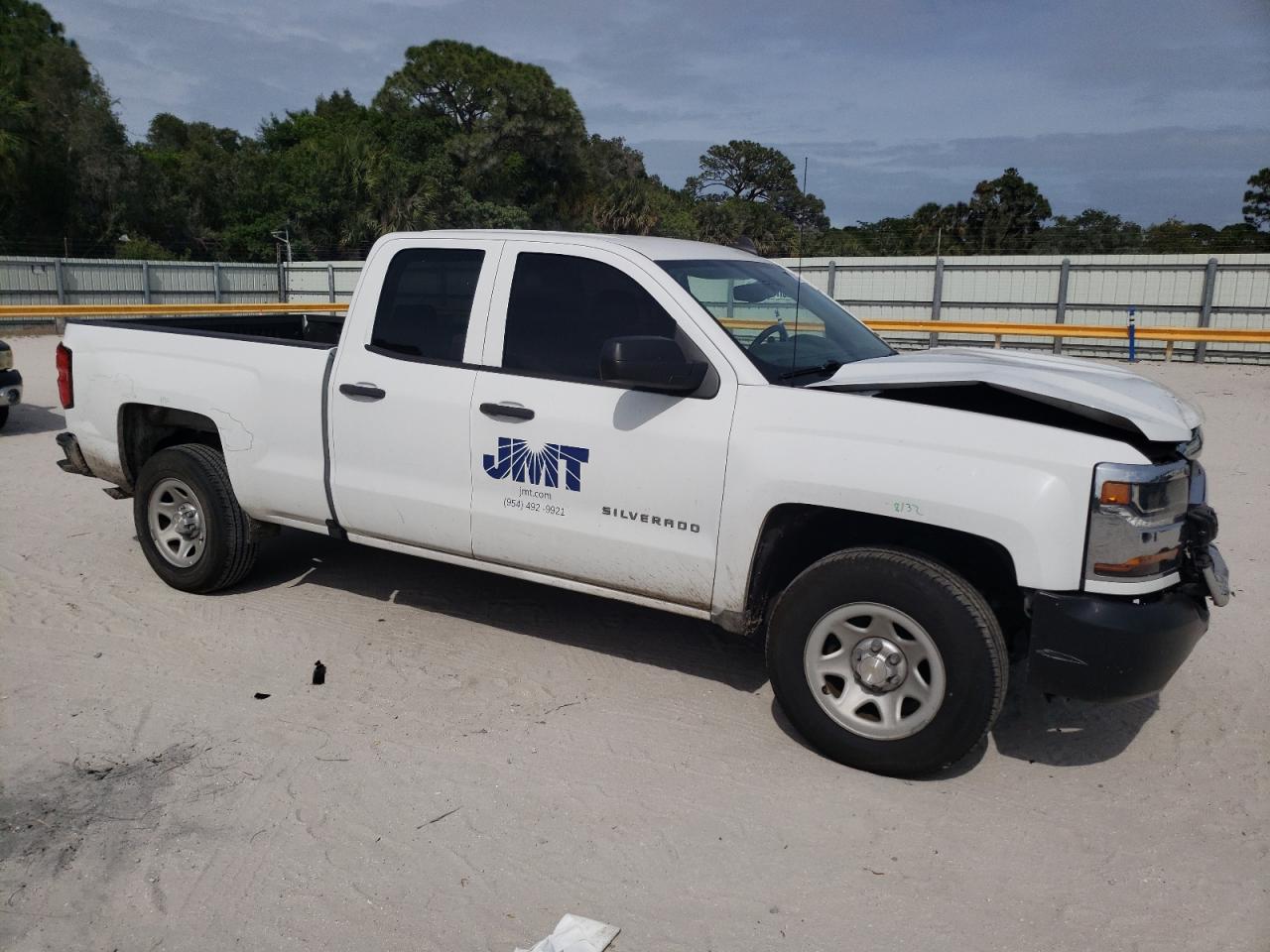1GCRCNEH3HZ302013 CHEVROLET ALL Models 2017