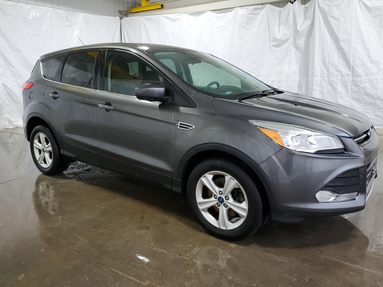 2016 Ford Escape Se vin: 1FMCU0G99GUA54658