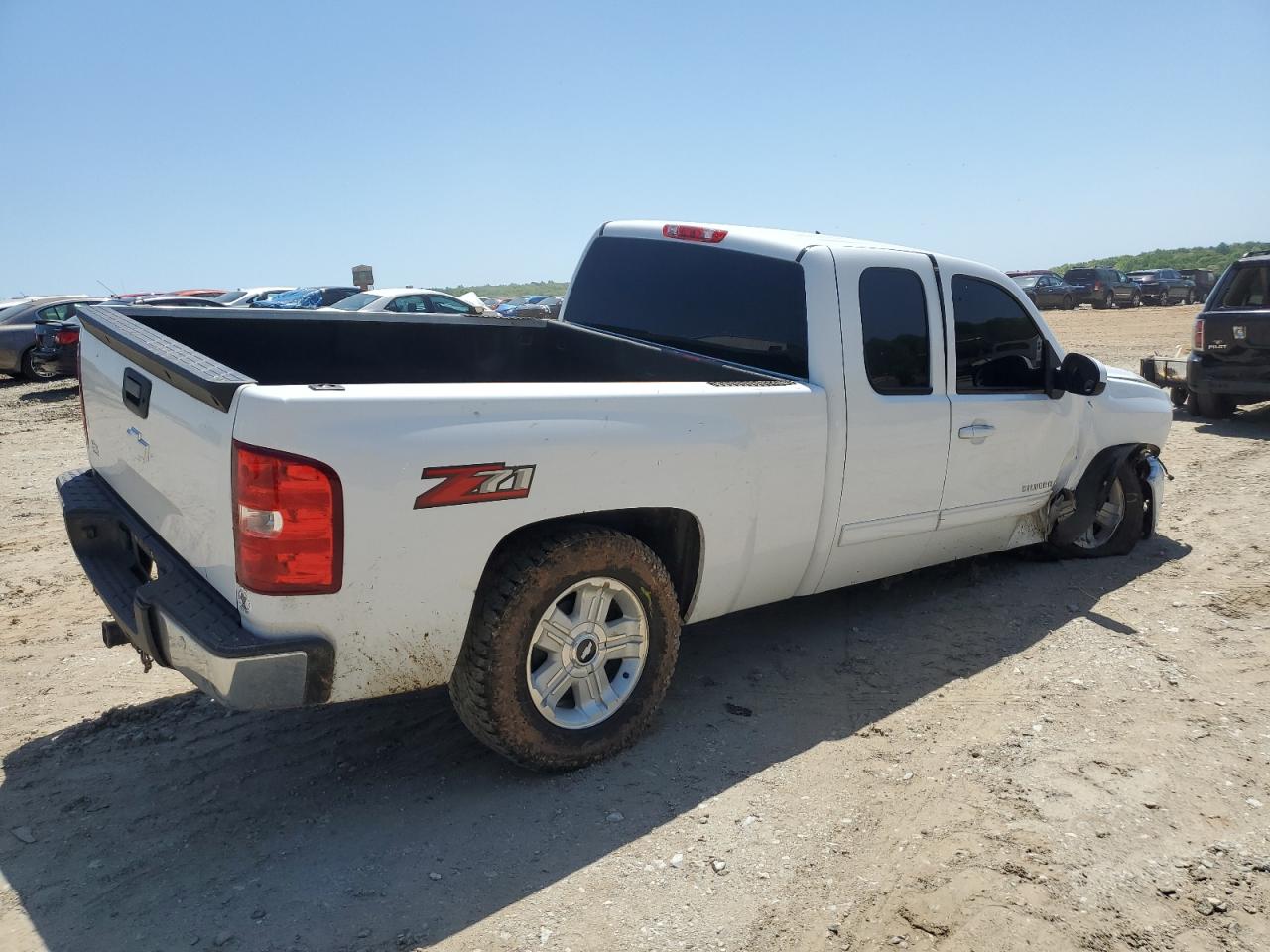 1GCRCSE0XDZ227541 2013 Chevrolet Silverado C1500 Lt