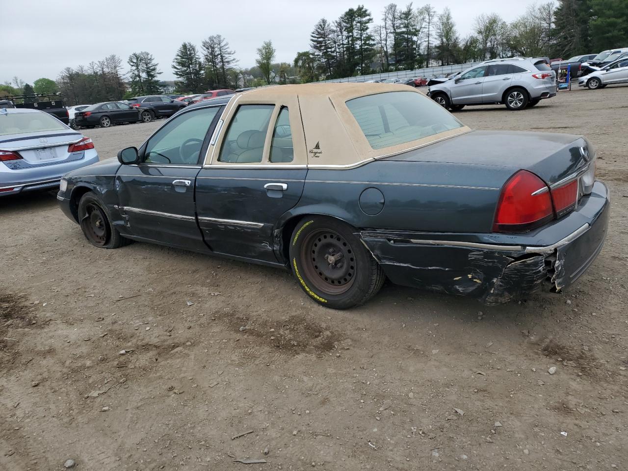 2MEFM74W1WX622623 1998 Mercury Grand Marquis Gs