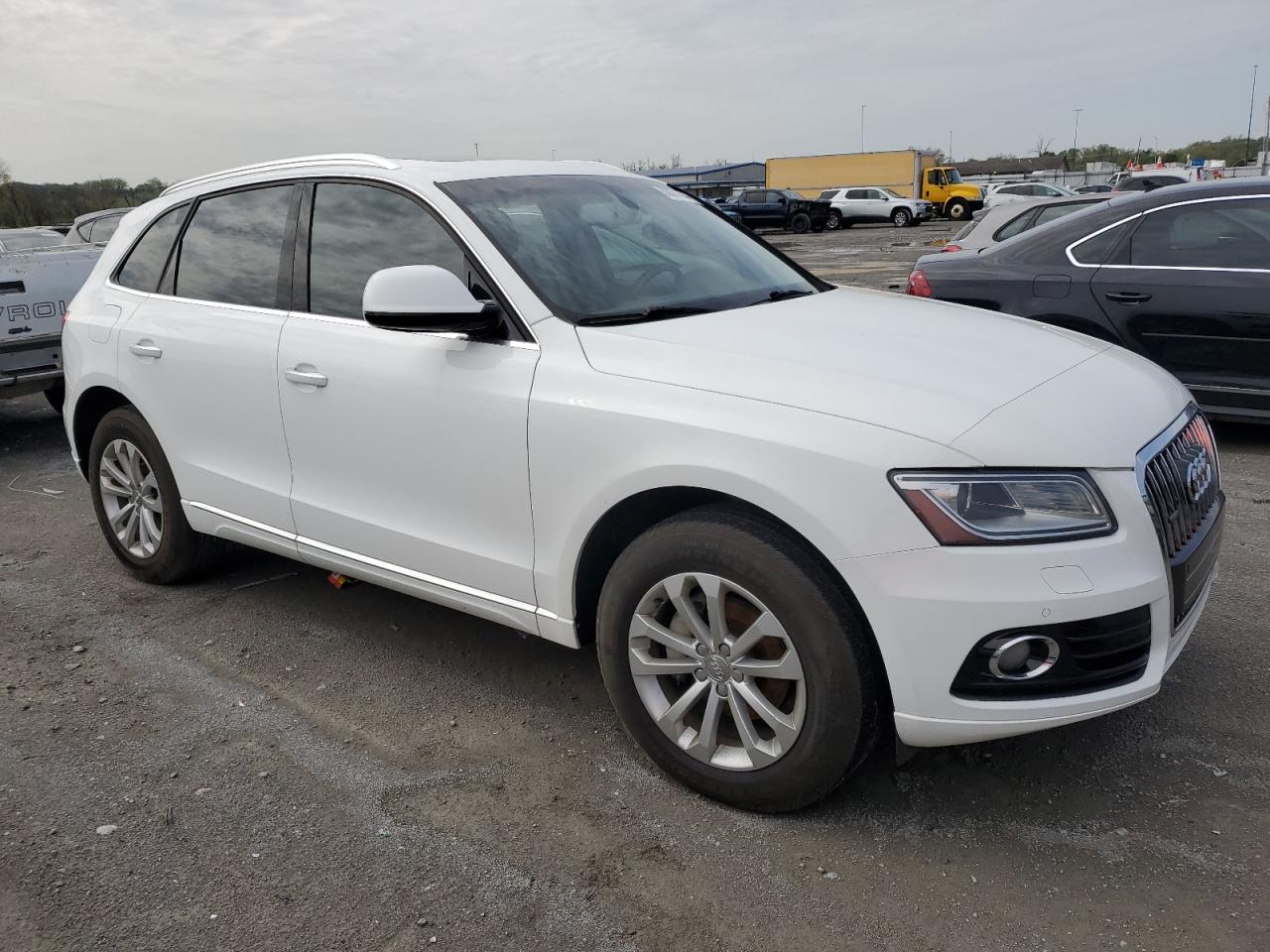 2015 Audi Q5 Premium Plus vin: WA1LFCFP6FA122490