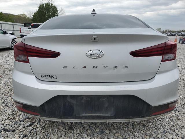 2019 HYUNDAI ELANTRA SE - 5NPD84LFXKH475856