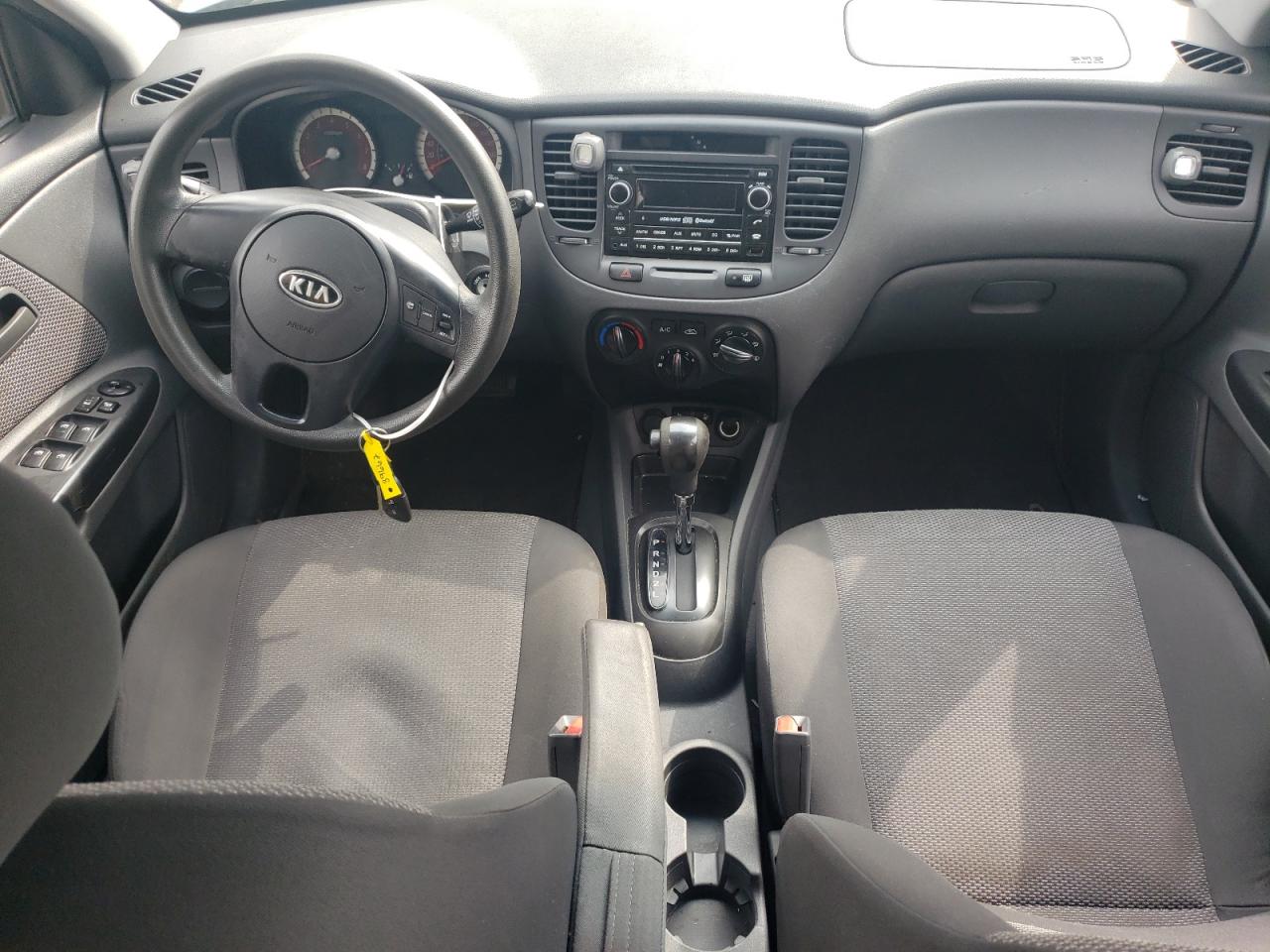 KNADH5B39A6616273 2010 Kia Rio Lx