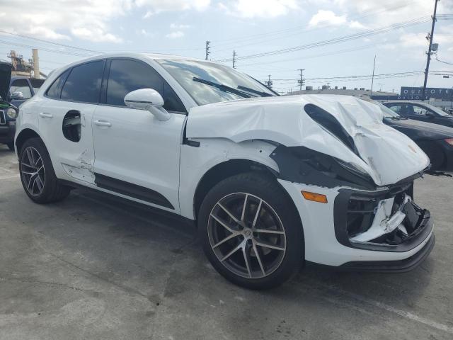 2023 Porsche Macan T VIN: WP1AA2A56PLB21498 Lot: 40776922