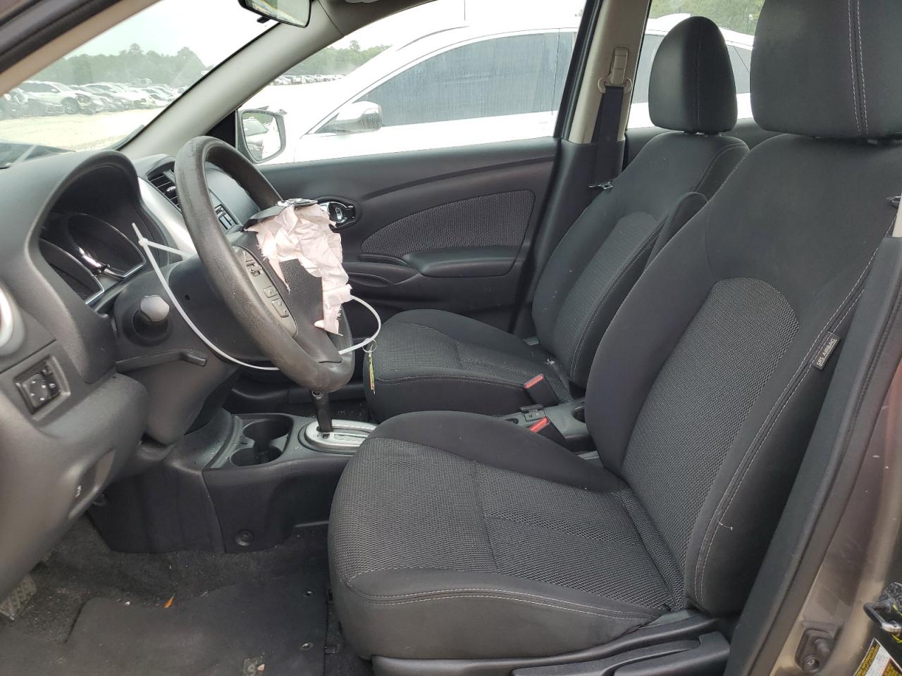 3N1CN7AP0GL906779 NISSAN VERSA 2016