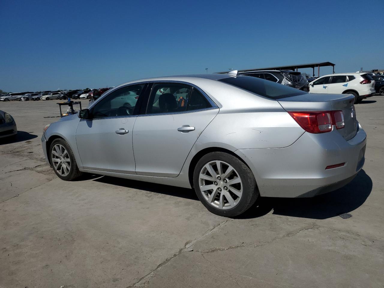 1G11E5SL2EF207352 2014 Chevrolet Malibu 2Lt
