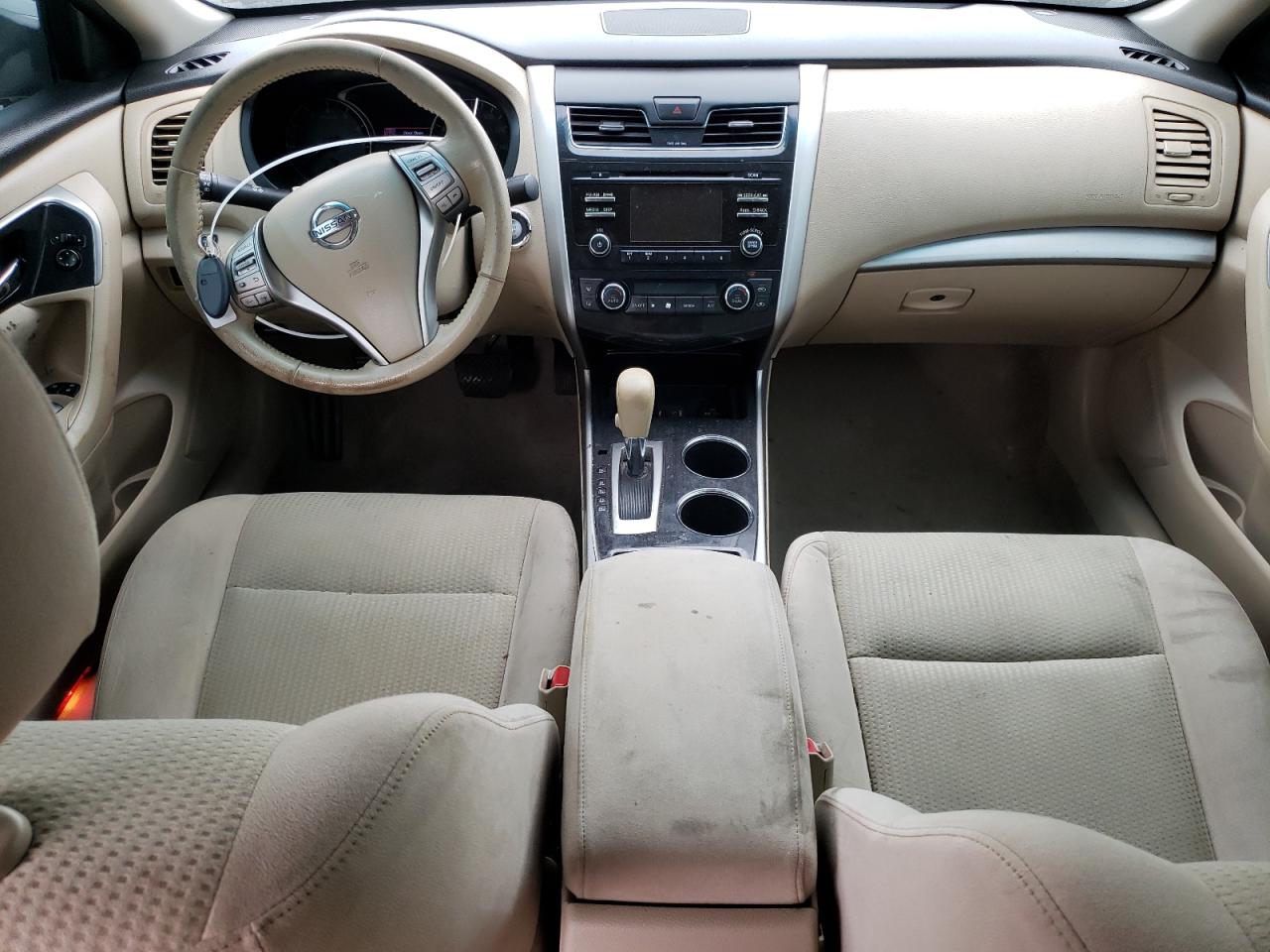 1N4AL3AP9EN213943 2014 Nissan Altima 2.5