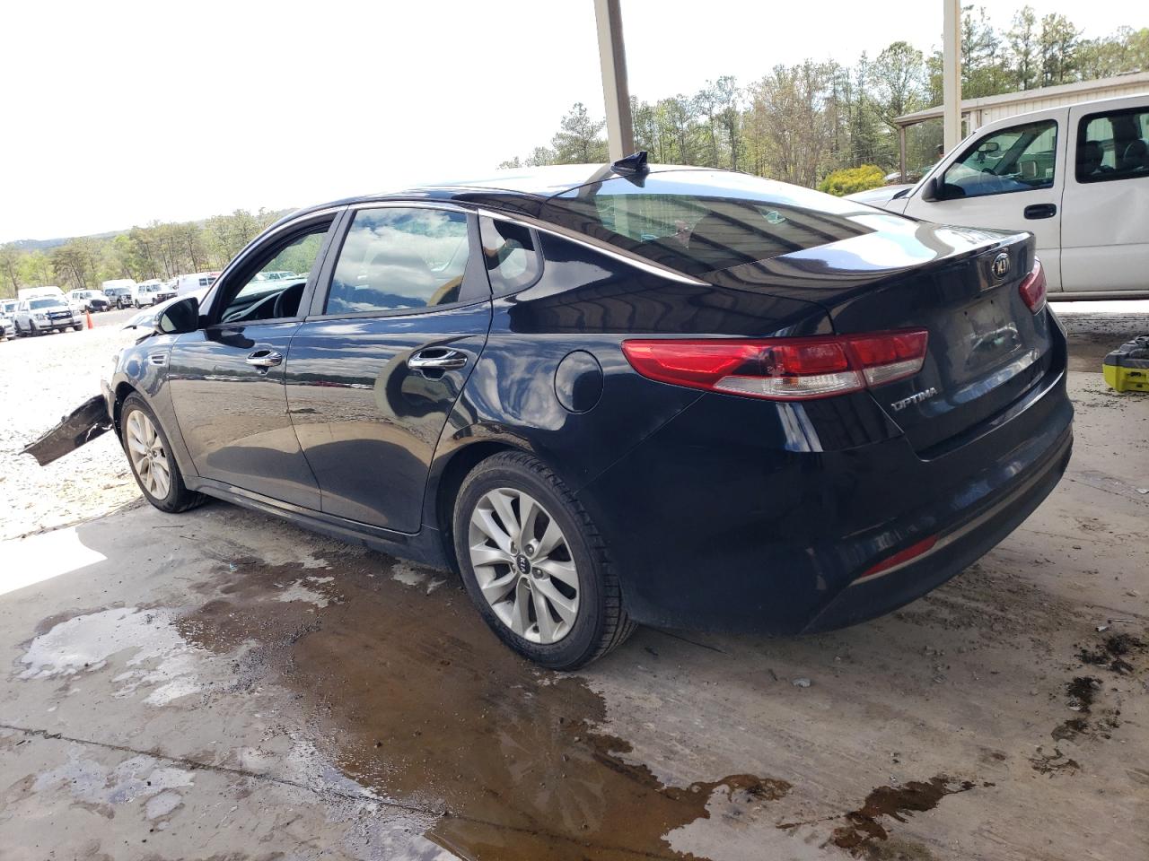 5XXGT4L36HG130099 2017 Kia Optima Lx