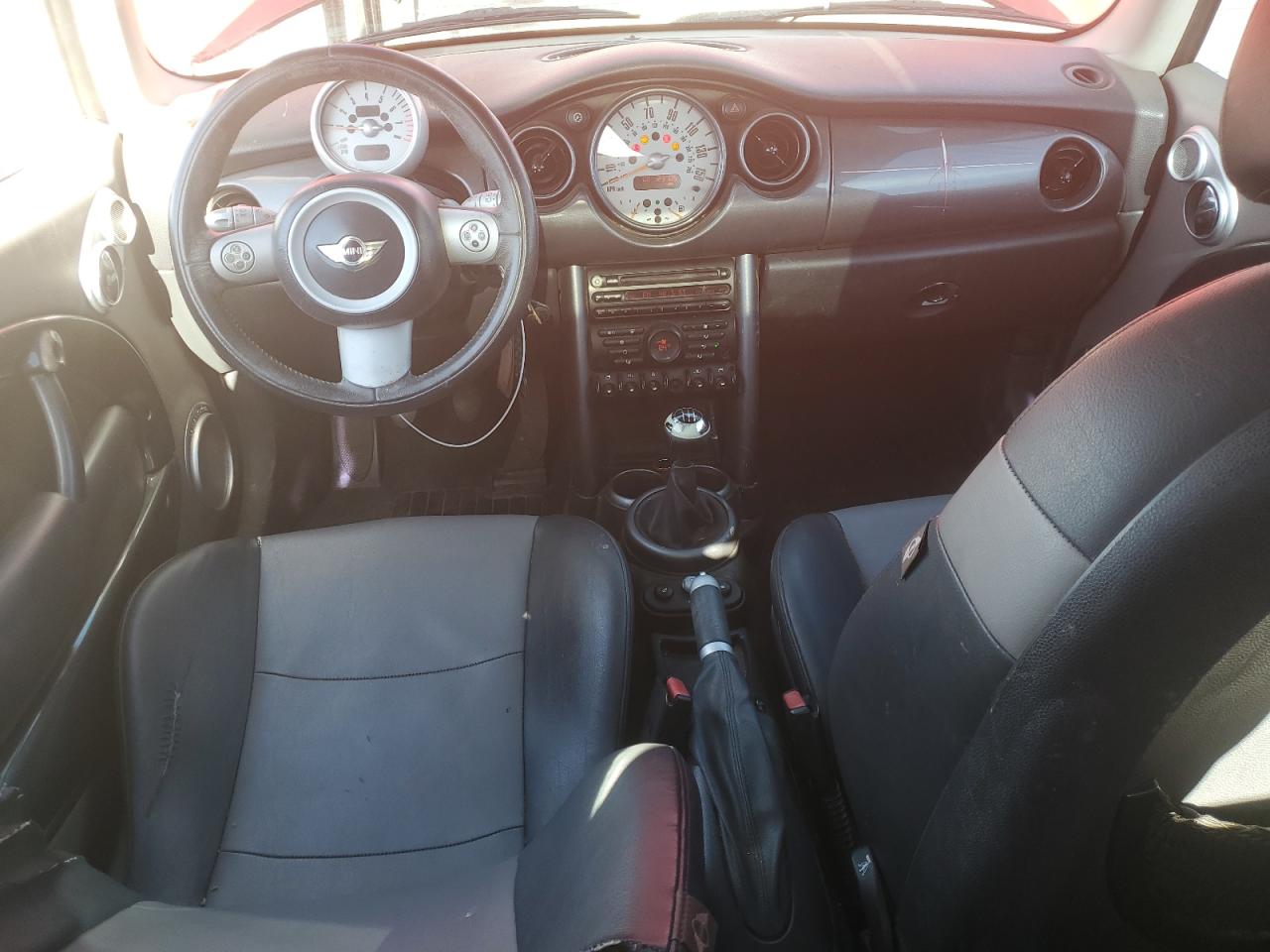 WMWRC33475TC56642 2005 Mini Cooper