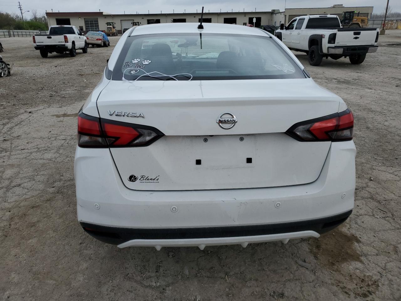 3N1CN8DV8ML807400 NISSAN VERSA 2021