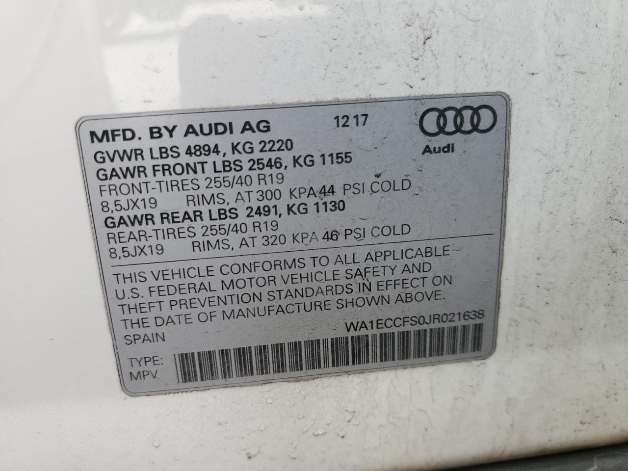 WA1ECCFS0JR021638 2018 Audi Q3 Premium