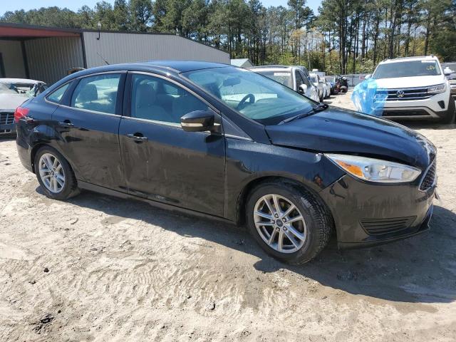 2015 FORD FOCUS SE - 1FADP3F27FL239551