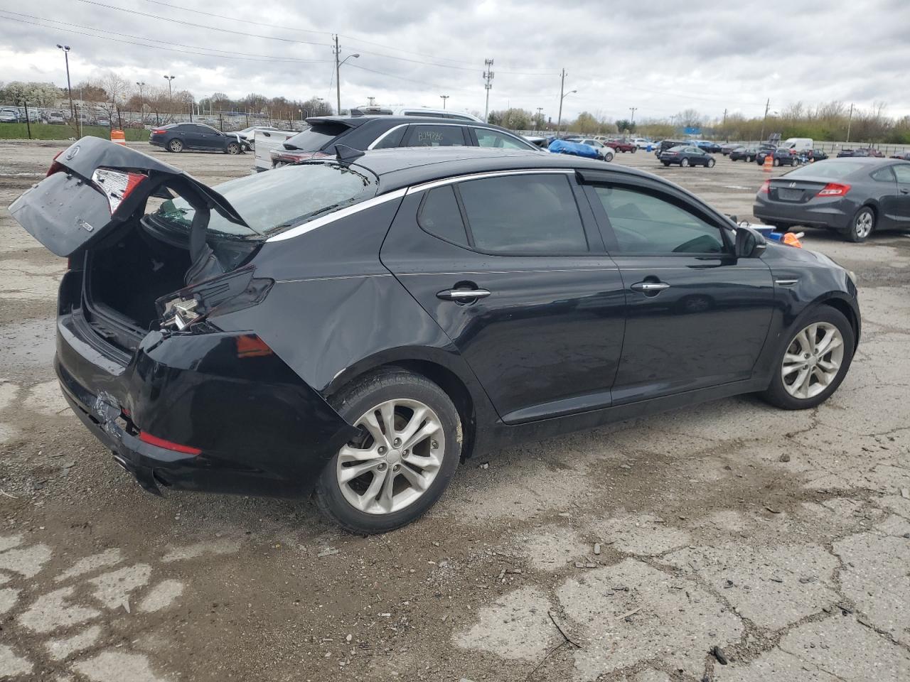 5XXGN4A75CG070888 2012 Kia Optima Ex