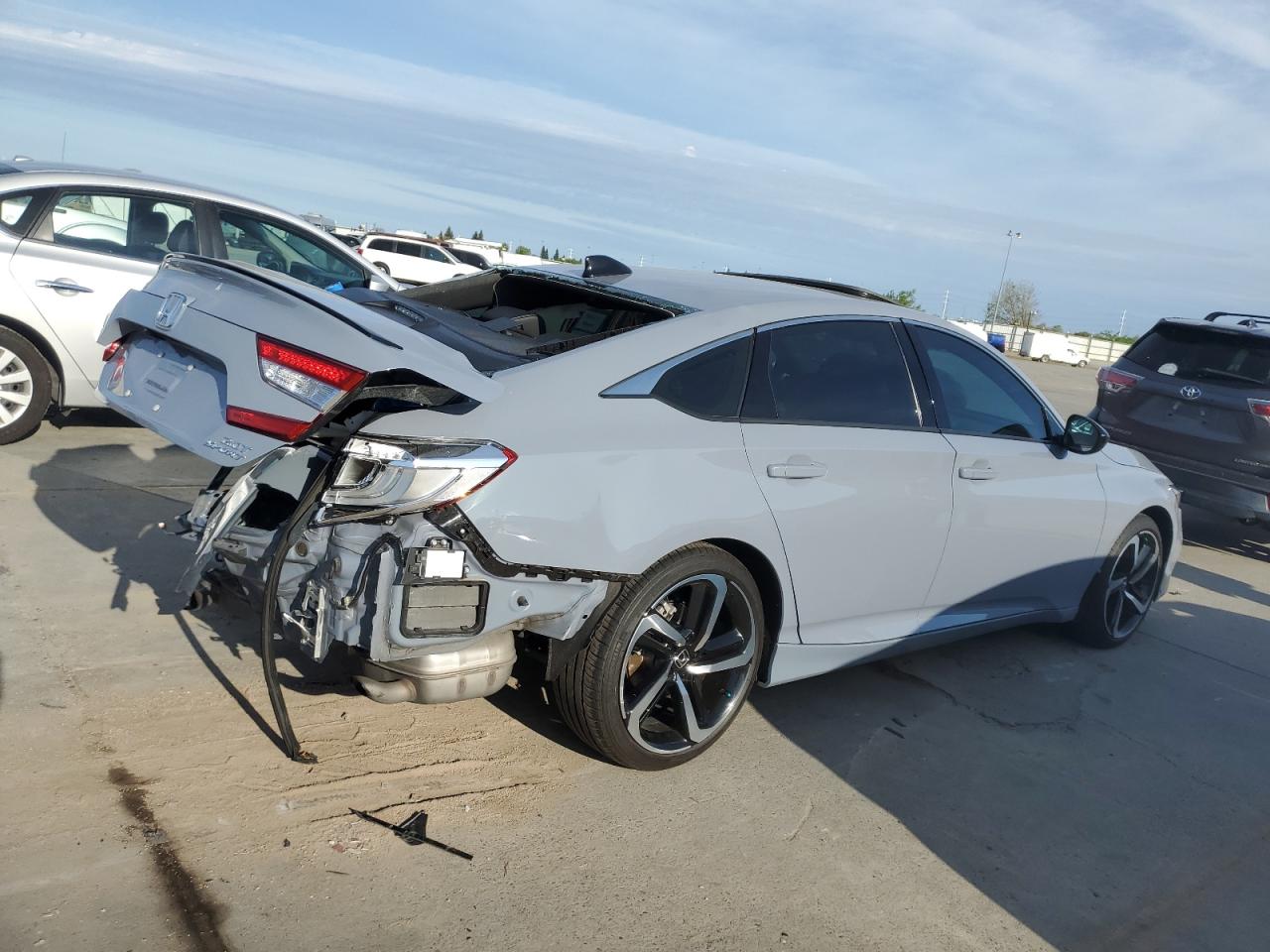 1HGCV2F39NA003543 HONDA ACCORD 2022