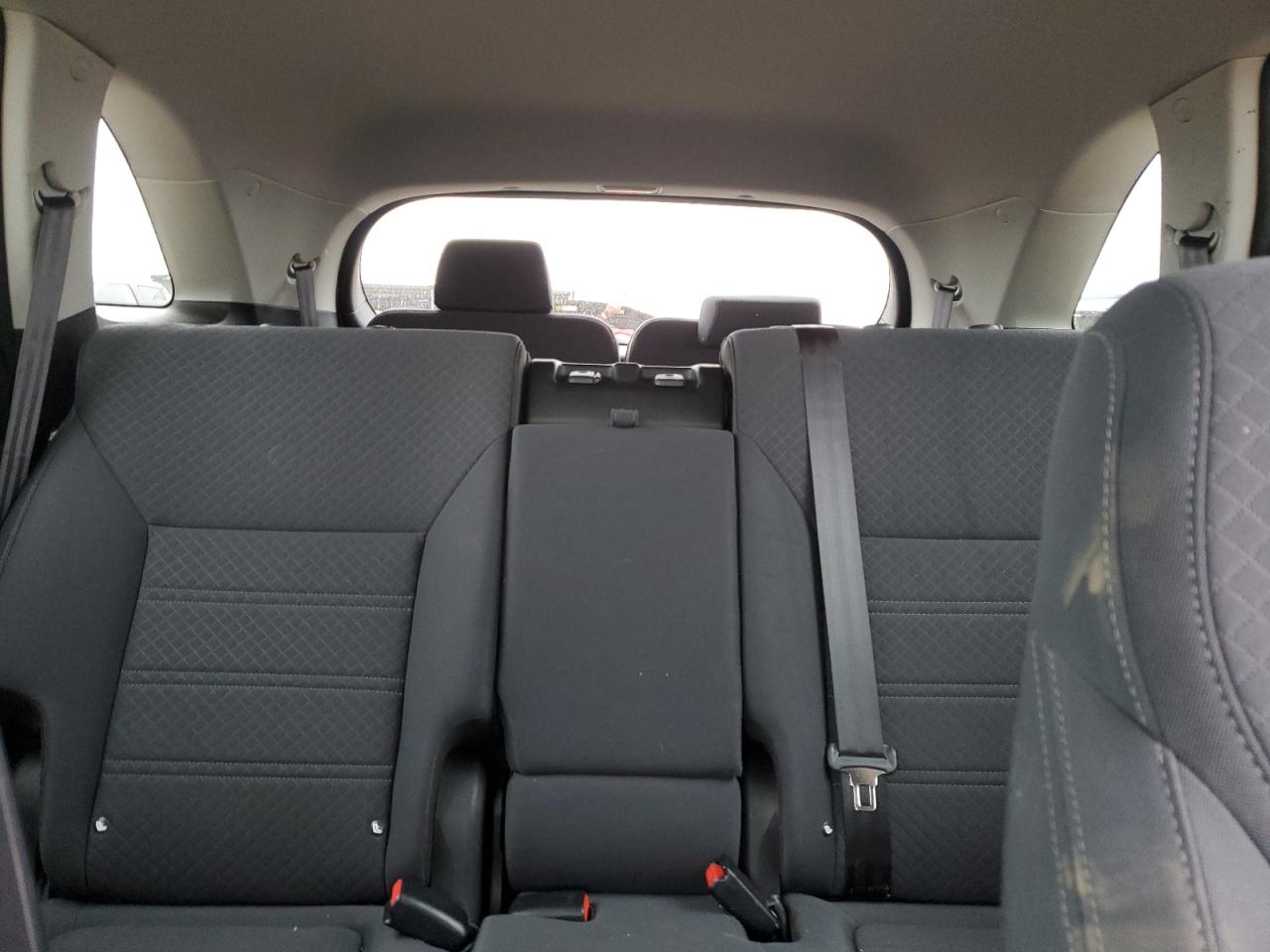 5XYPGDA31JG396428 2018 Kia Sorento Lx