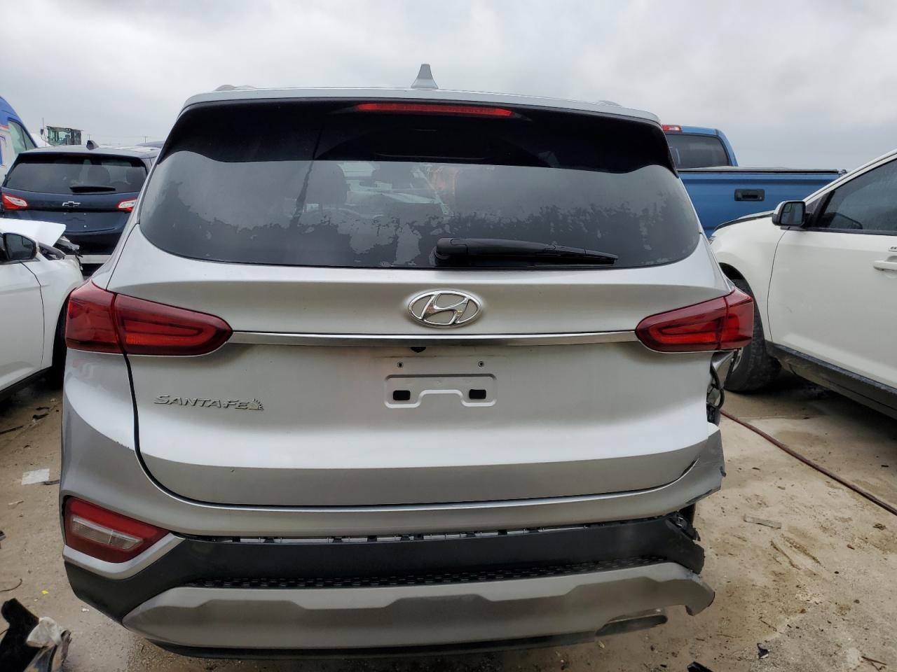 5NMS33AD0LH201811 2020 Hyundai Santa Fe Sel