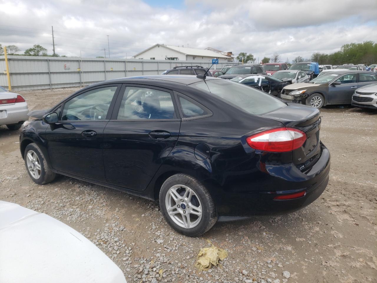 3FADP4BJ9JM142345 2018 Ford Fiesta Se