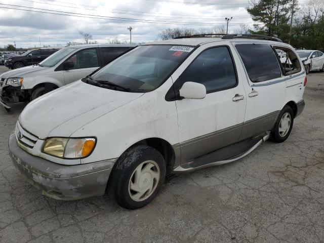 Lot #2492133623 2003 TOYOTA SIENNA LE salvage car