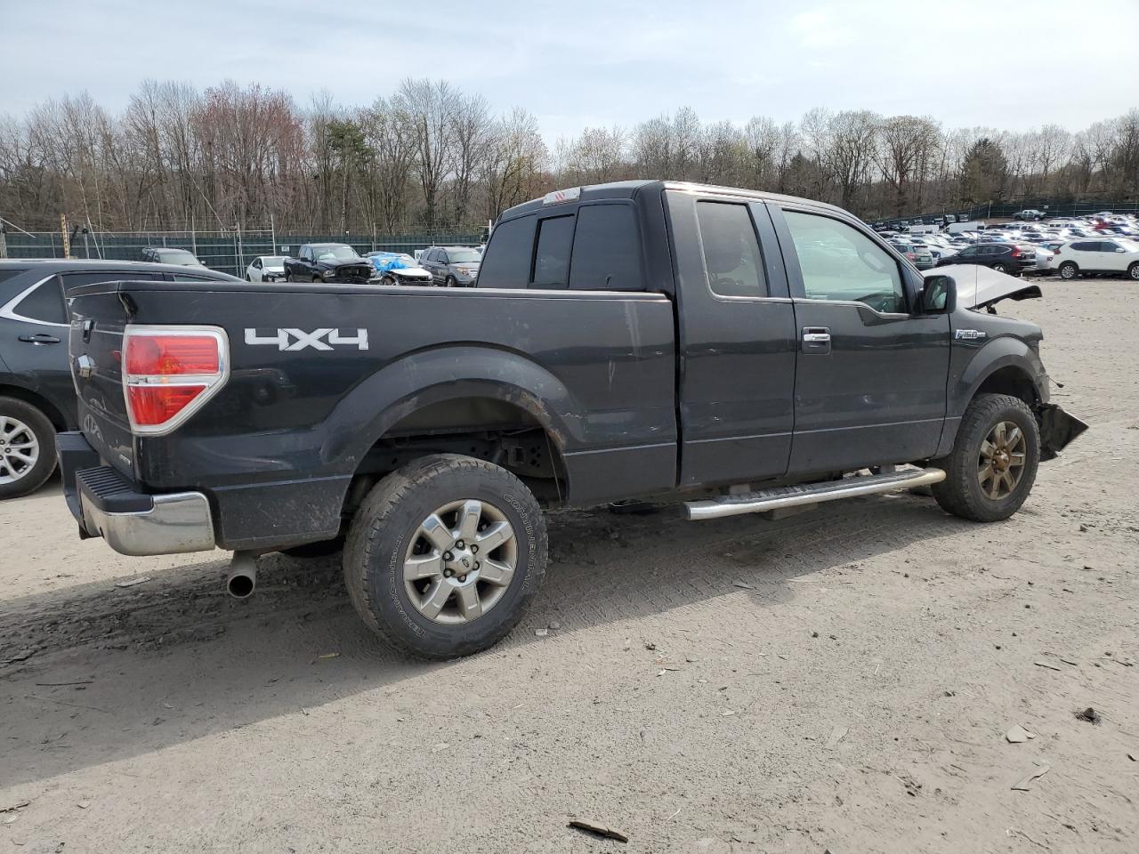 2014 Ford F150 Super Cab vin: 1FTFX1EF8EFB06032