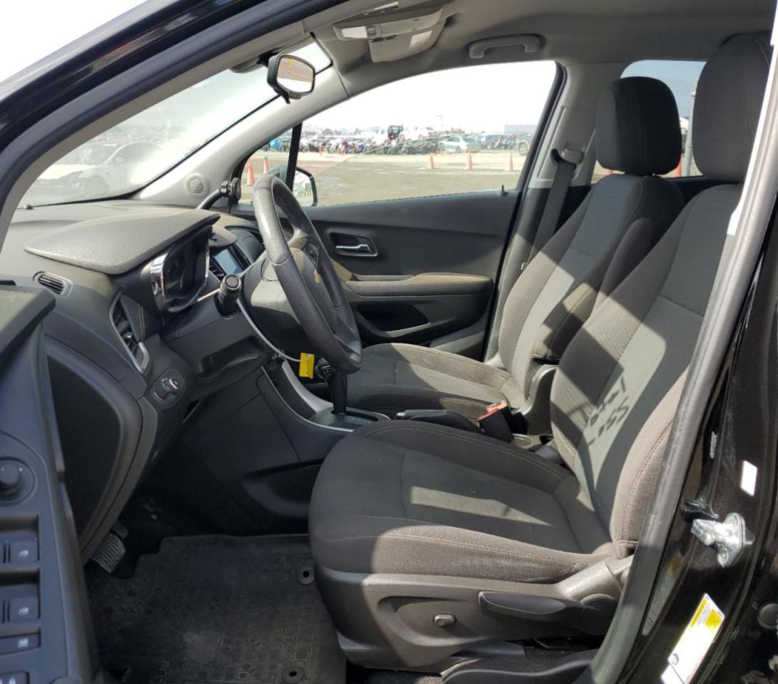 KL7CJKSB8MB303121 CHEVROLET TRAX 2021