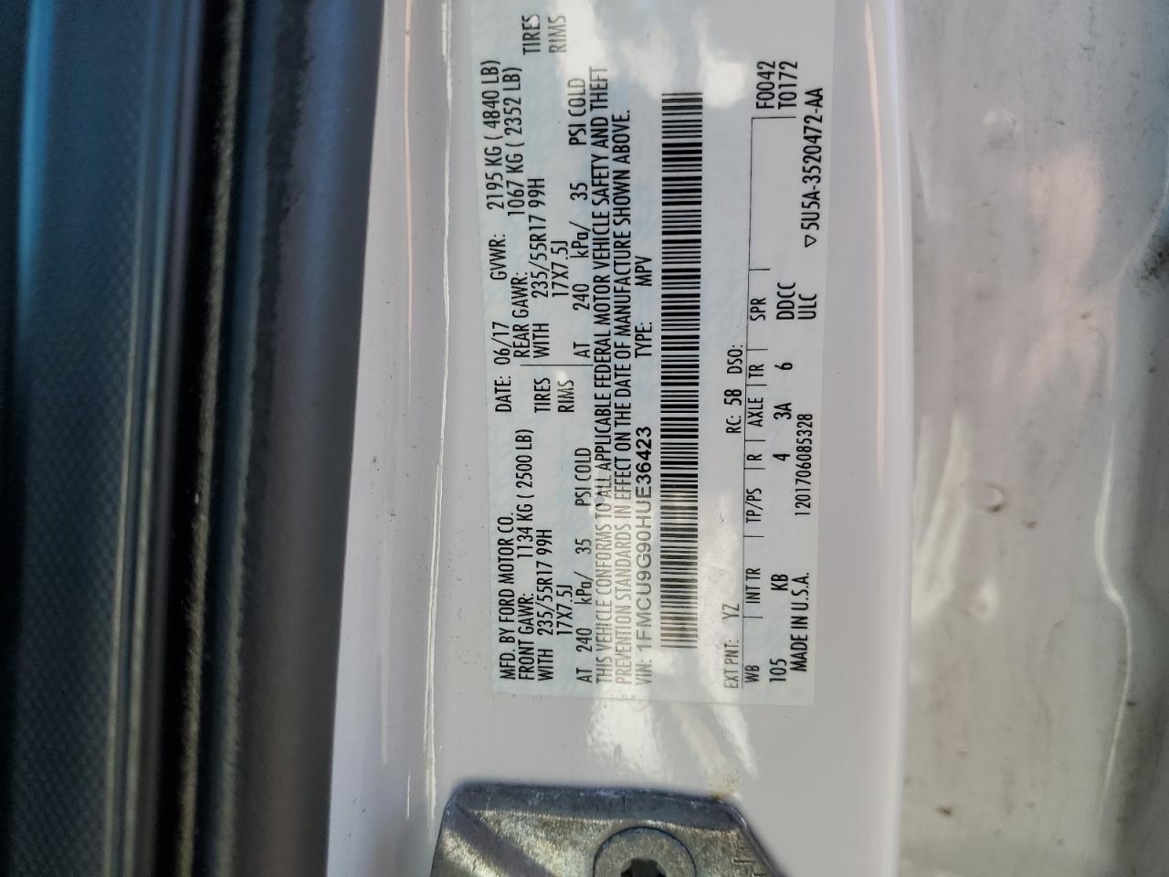 1FMCU9G90HUE36423 FORD ESCAPE 2017