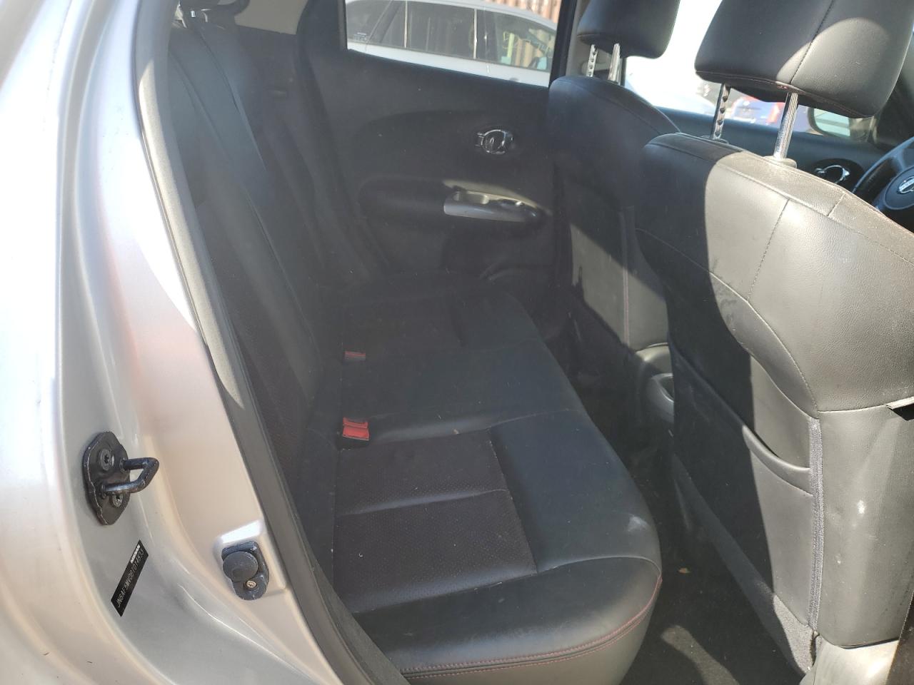 JN8AF5MV0BT014833 2011 Nissan Juke S