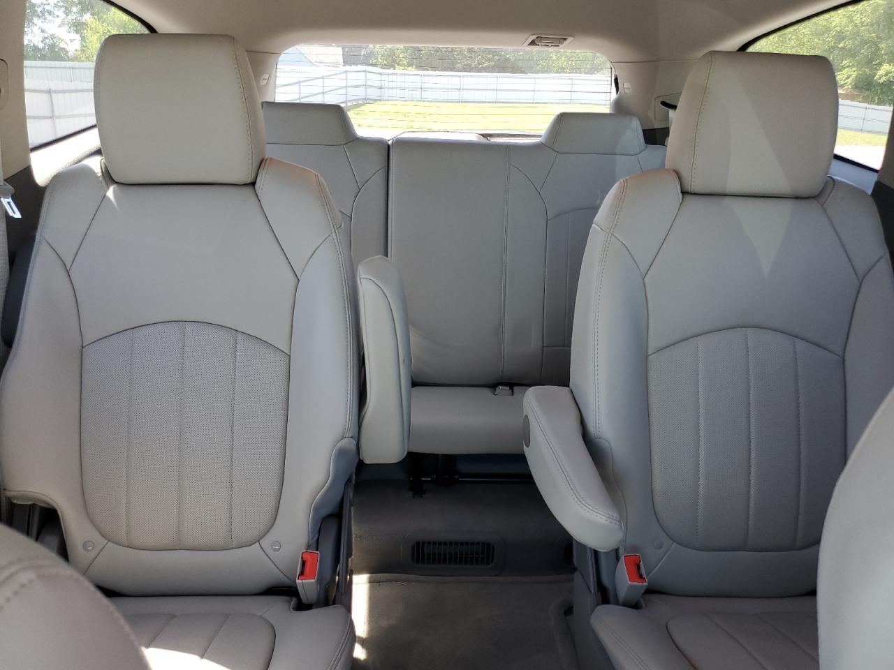 1GNKRJKD1HJ115028 CHEVROLET TRAVERSE 2017