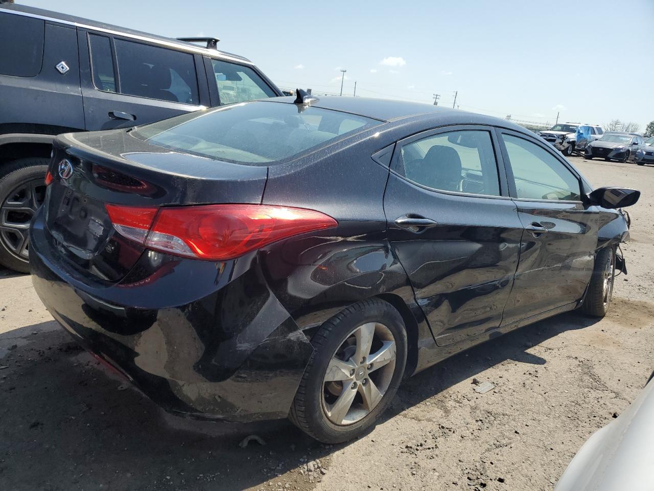 KMHDH4AE3CU313953 2012 Hyundai Elantra Gls