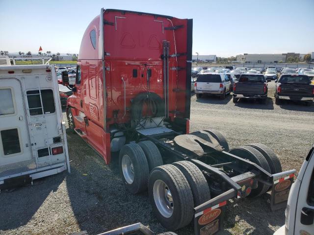 Lot #2470907866 2015 FREIGHTLINER CASCADIA 1 salvage car