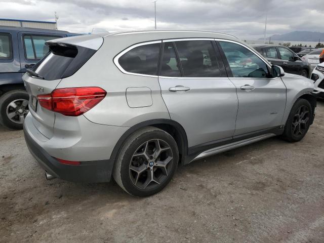  BMW X1 2016 Сріблястий