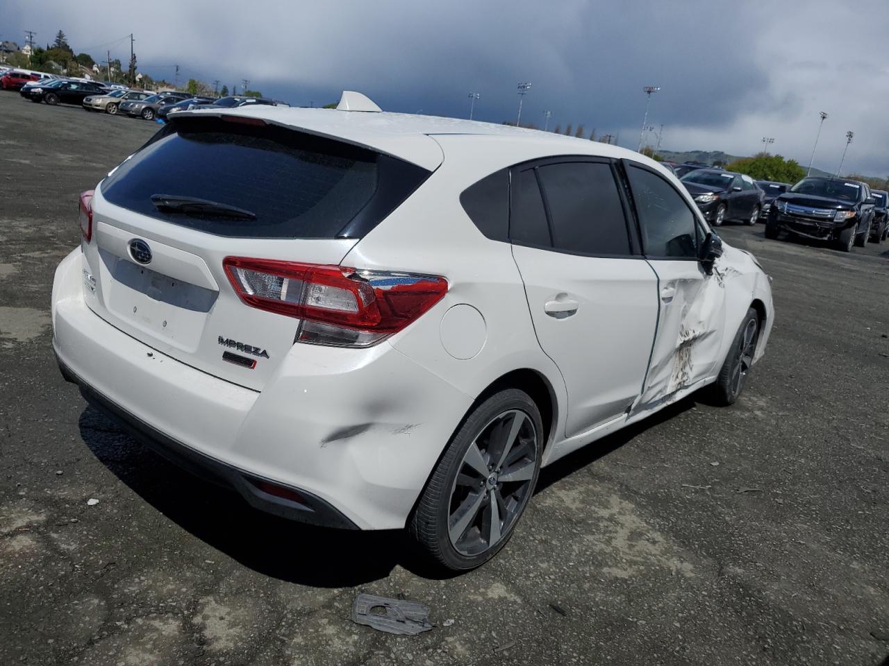 4S3GTAK61J3700851 SUBARU IMPREZA 2018