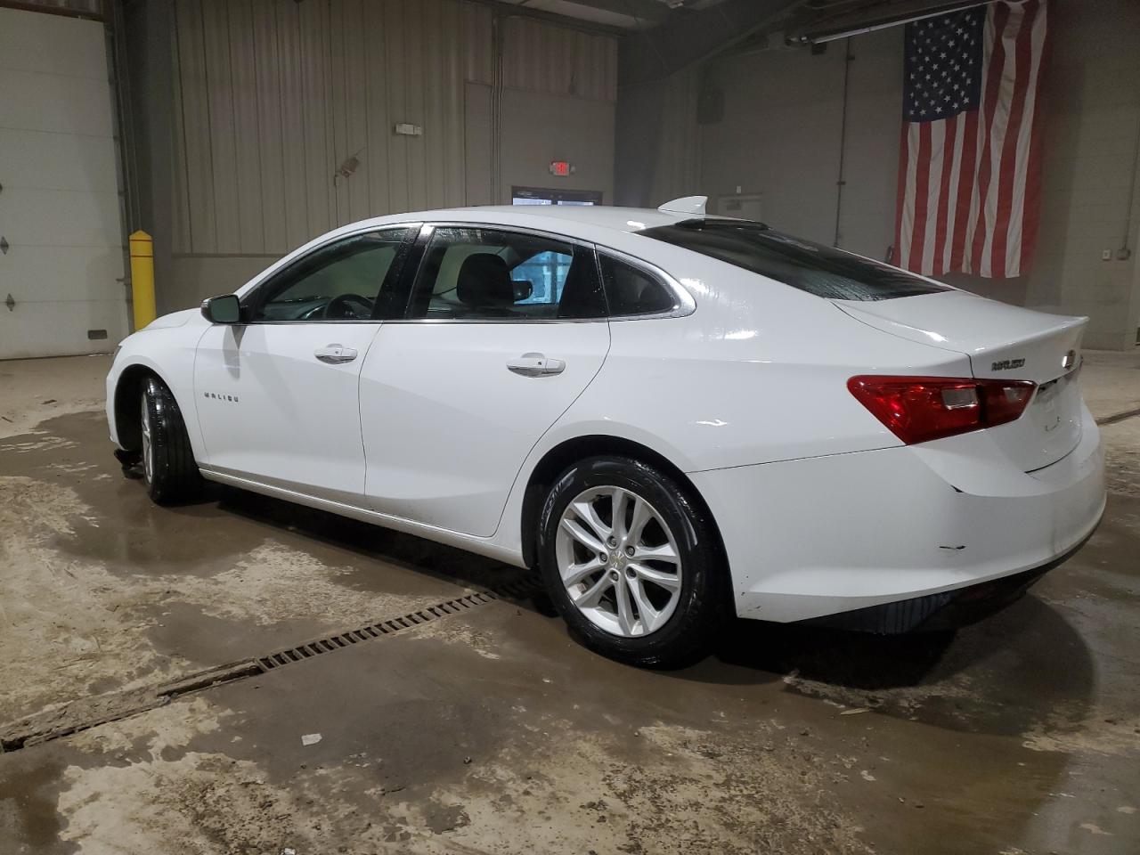 1G1ZD5ST0JF149550 2018 Chevrolet Malibu Lt