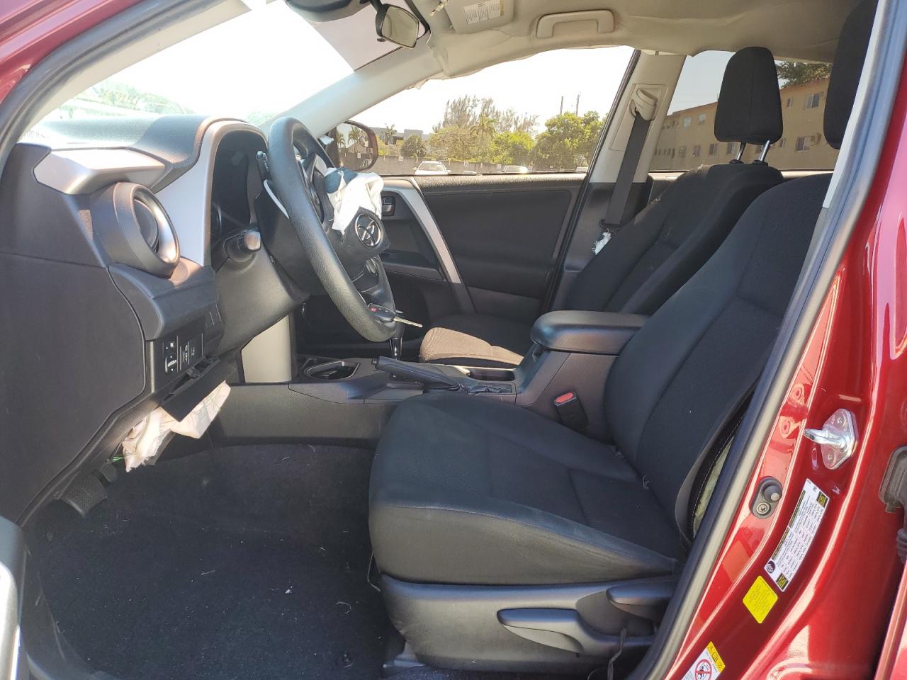 2T3ZFREV4JW468115 TOYOTA RAV4 2018