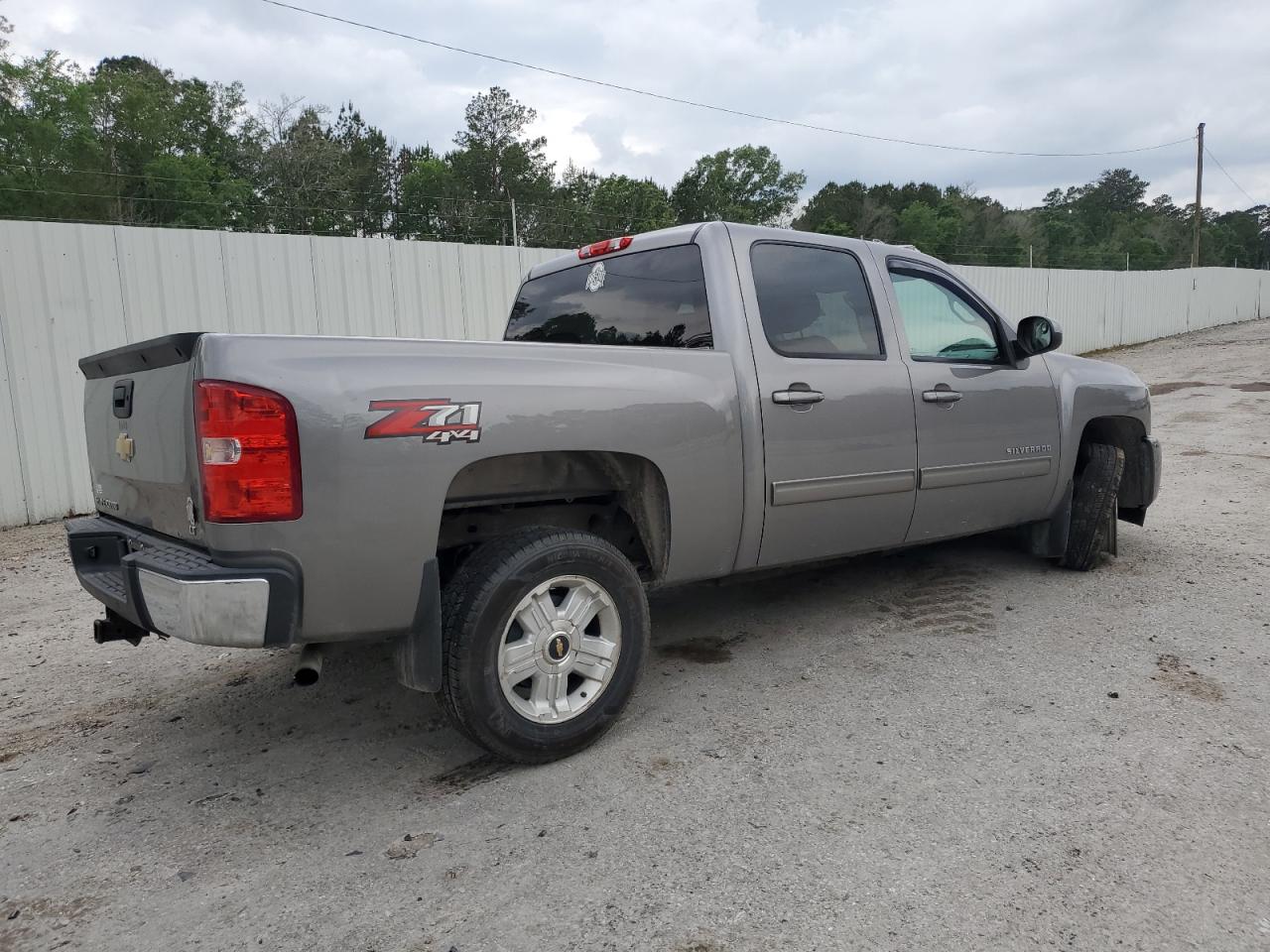 3GCPKSE71DG338969 2013 Chevrolet Silverado K1500 Lt