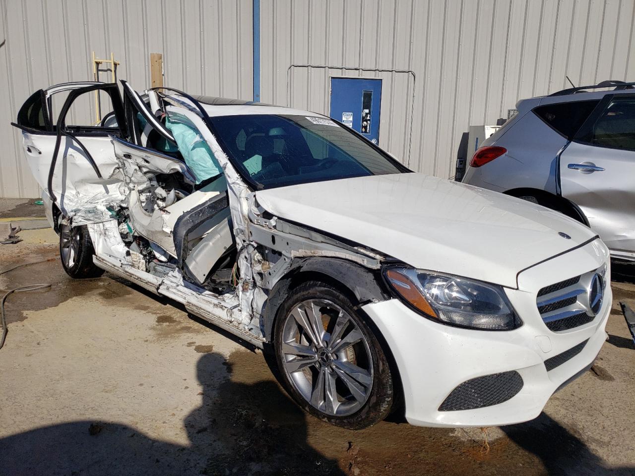 Lot #2469144630 2018 MERCEDES-BENZ C 300