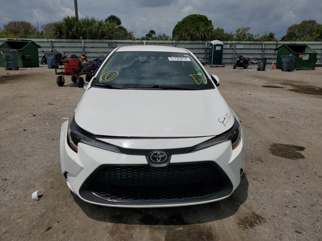 2020 Toyota Corolla Le vin: 5YFEPRAE6LP126308