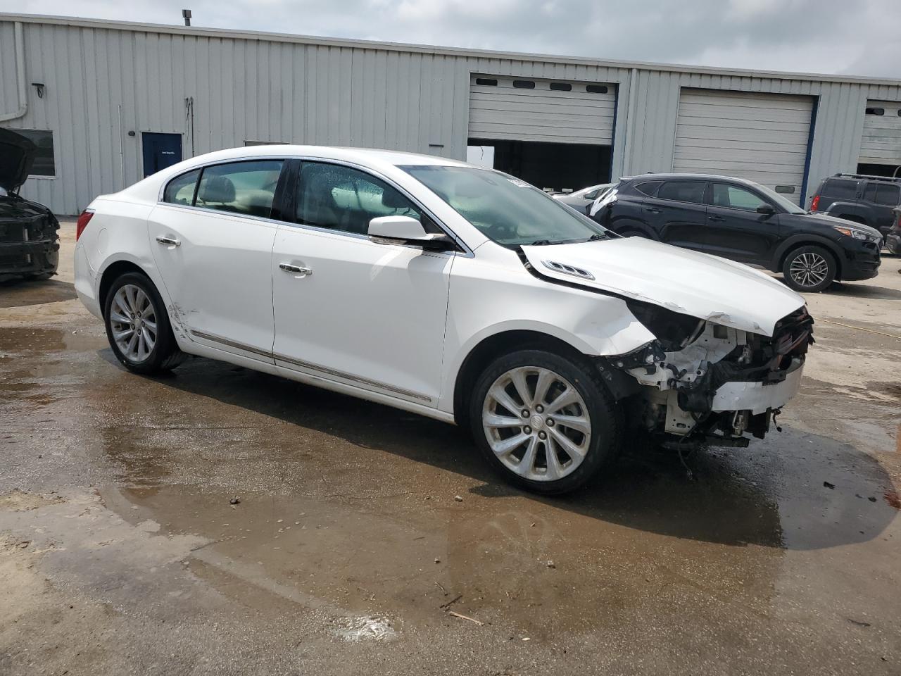 1G4GB5G36GF172526 2016 Buick Lacrosse