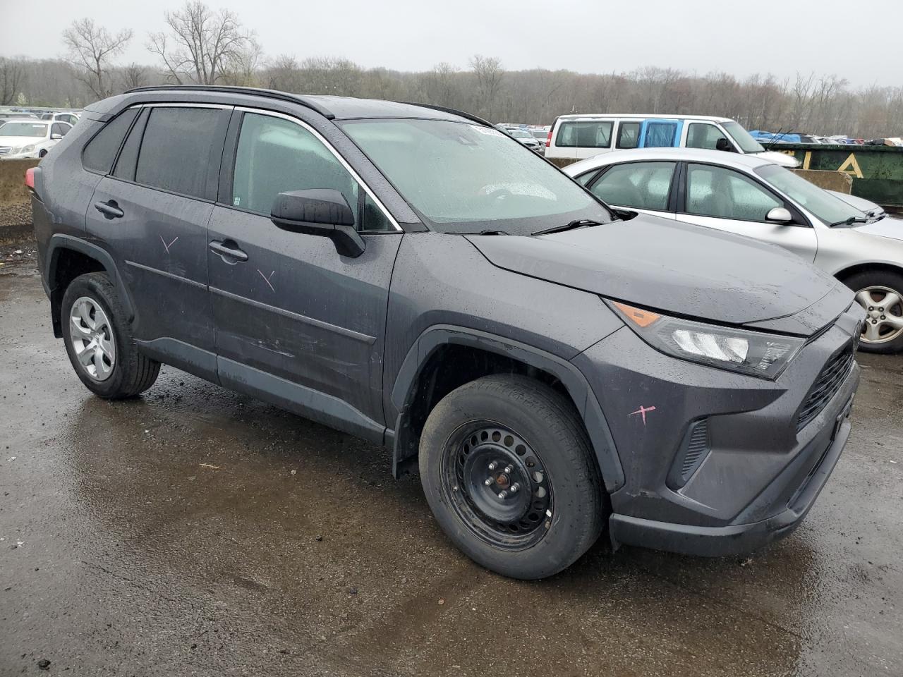 2T3F1RFV6KW028687 2019 Toyota Rav4 Le