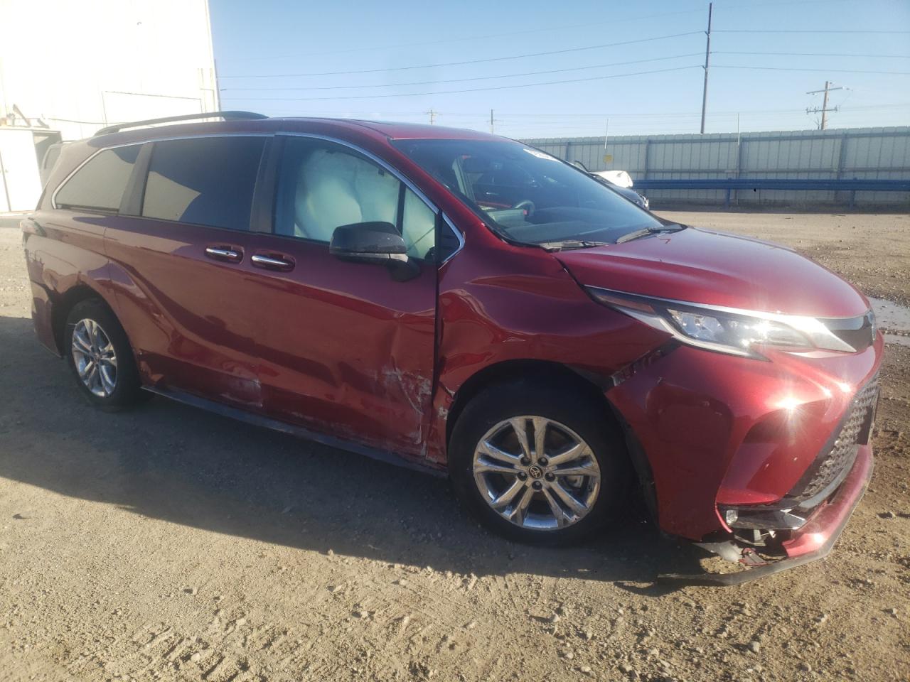 5TDDSKFC3NS048217 2022 Toyota Sienna Xse