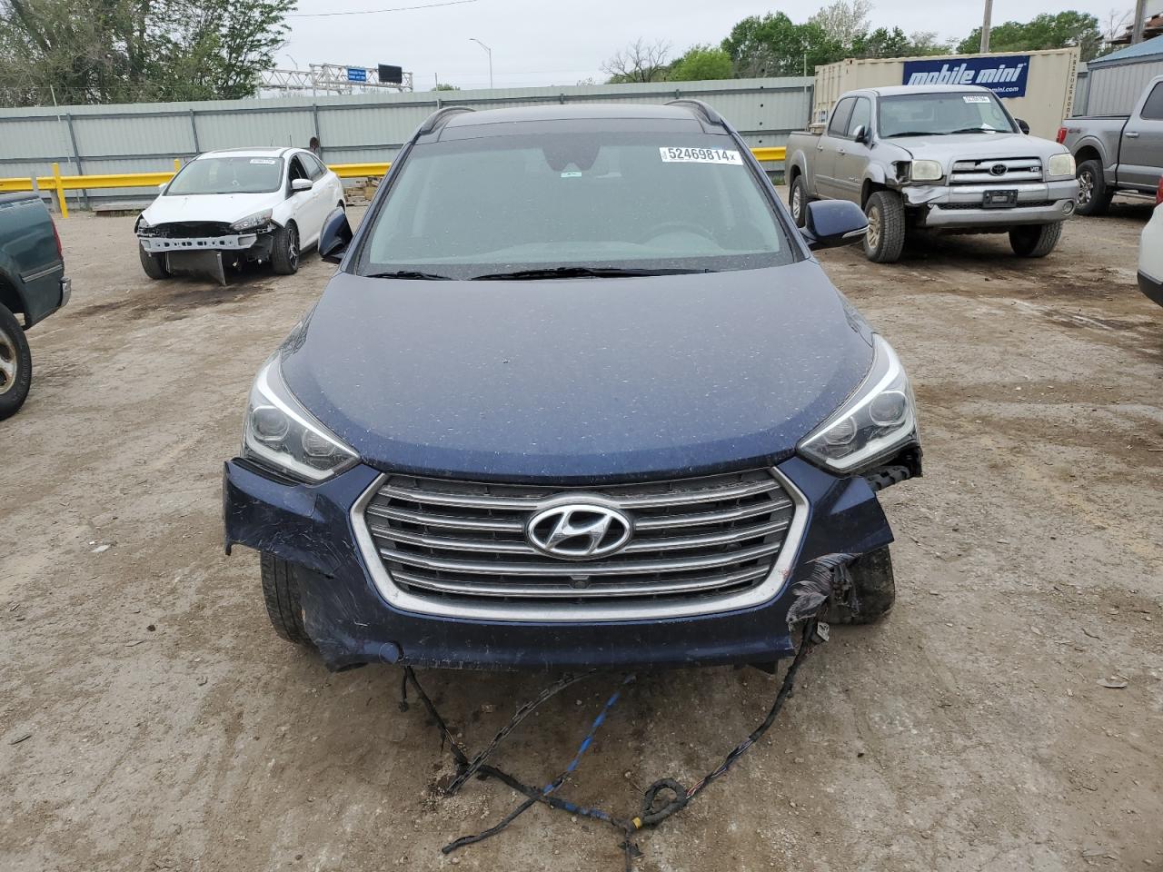 2017 Hyundai Santa Fe Se Ultimate vin: KM8SRDHF2HU192505