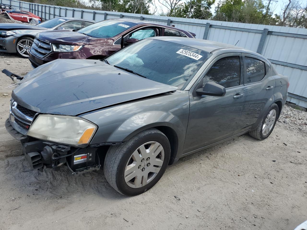 1C3CDZAB4DN767112 2013 Dodge Avenger Se