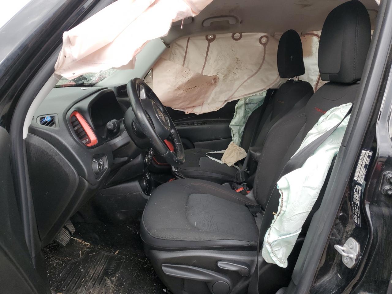 ZACCJBCT0FPB59296 2015 Jeep Renegade Trailhawk