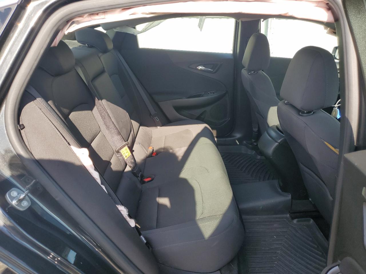 1G1ZB5STXJF100331 CHEVROLET MALIBU 2018