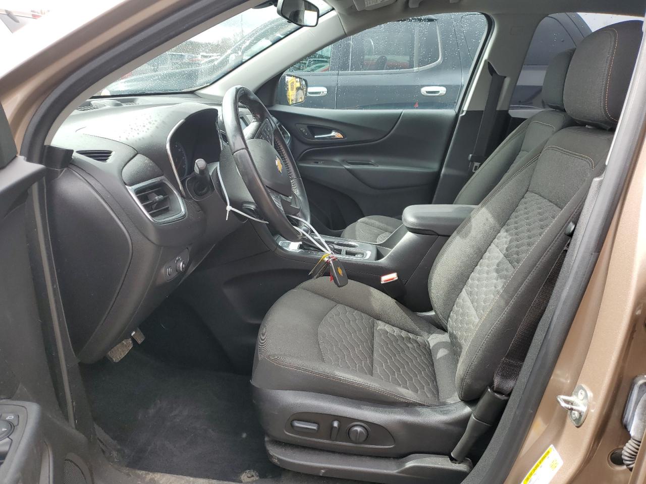 2GNAXSEV7J6233020 CHEVROLET EQUINOX 2018