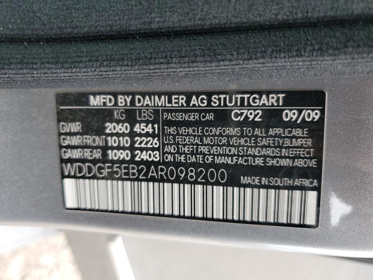 WDDGF5EB2AR098200 2010 Mercedes-Benz C 300