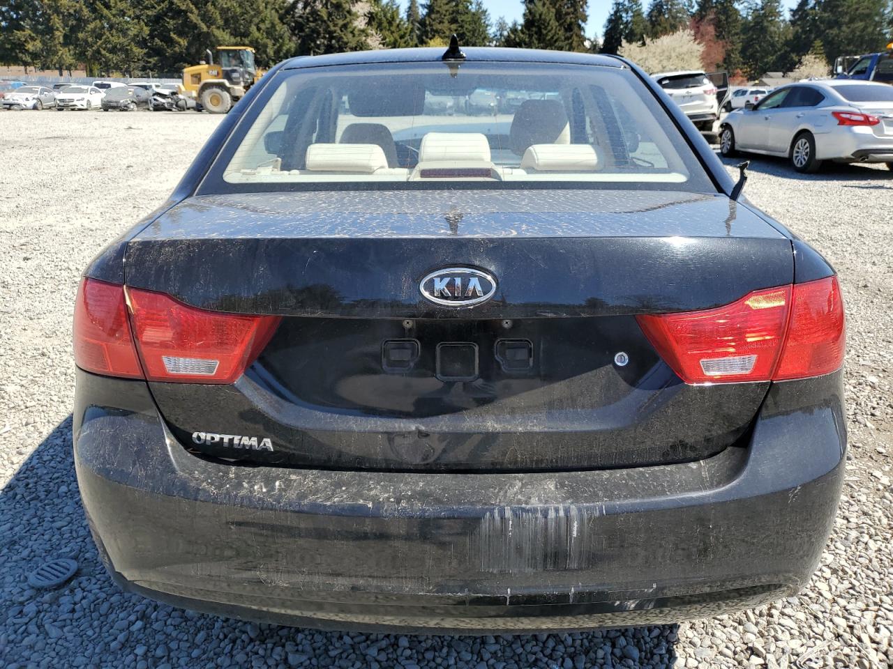 KNAGG4A82A5421242 2010 Kia Optima Lx