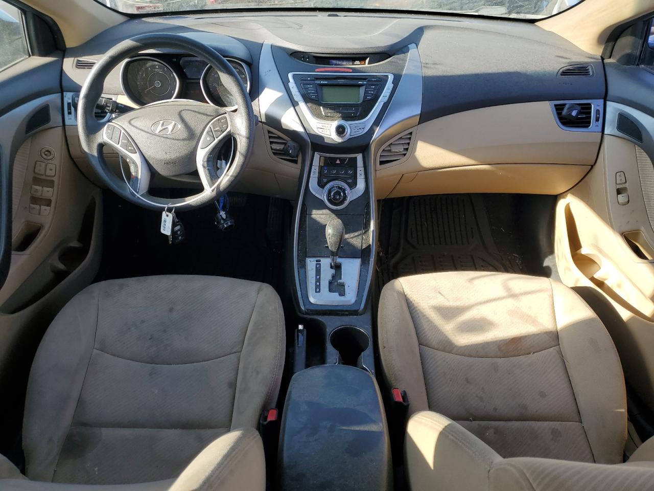 KMHDH4AE8CU434686 2012 Hyundai Elantra Gls