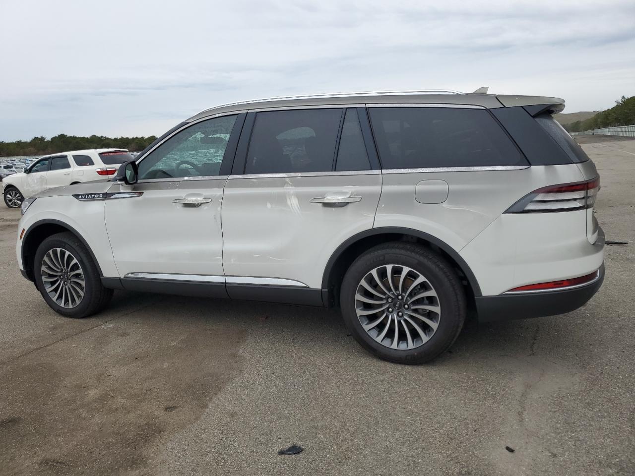 5LM5J7XC6PGL30568 2023 Lincoln Aviator Reserve